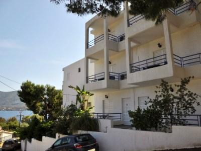 Aparthotel Christine 3*